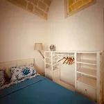 In Centro Con Terrazza * 파뷔냐나도